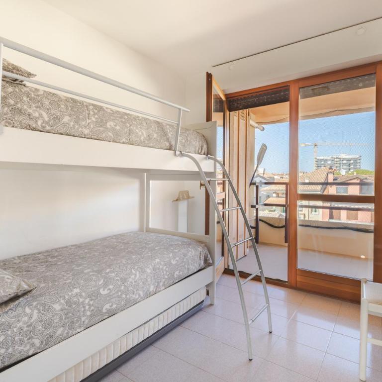 Fronte mare con parcheggio! - Appartamento con 2 Camere da Letto - 12