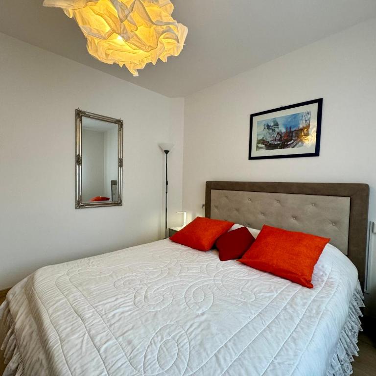 1Dest - Waterfall & Pool with Balcony - Appartamento con 1 Camera da Letto e Balcone - 9