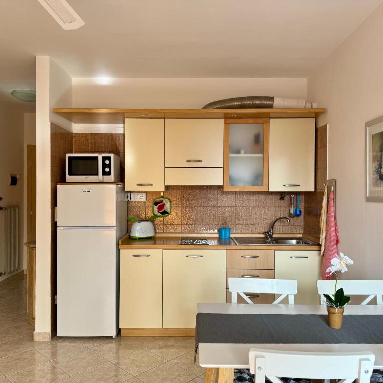 1Dest - Waterfall & Pool with Balcony - Appartamento con 1 Camera da Letto e Balcone - 12