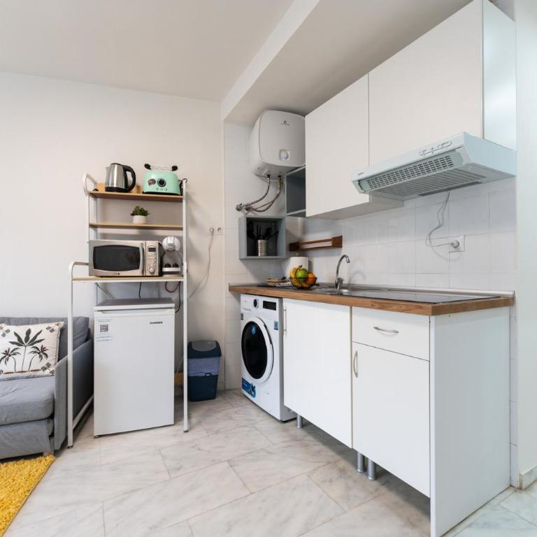 MalagaSuite Downtown Apartment Torremolinos - Apartamento con terraza - 11