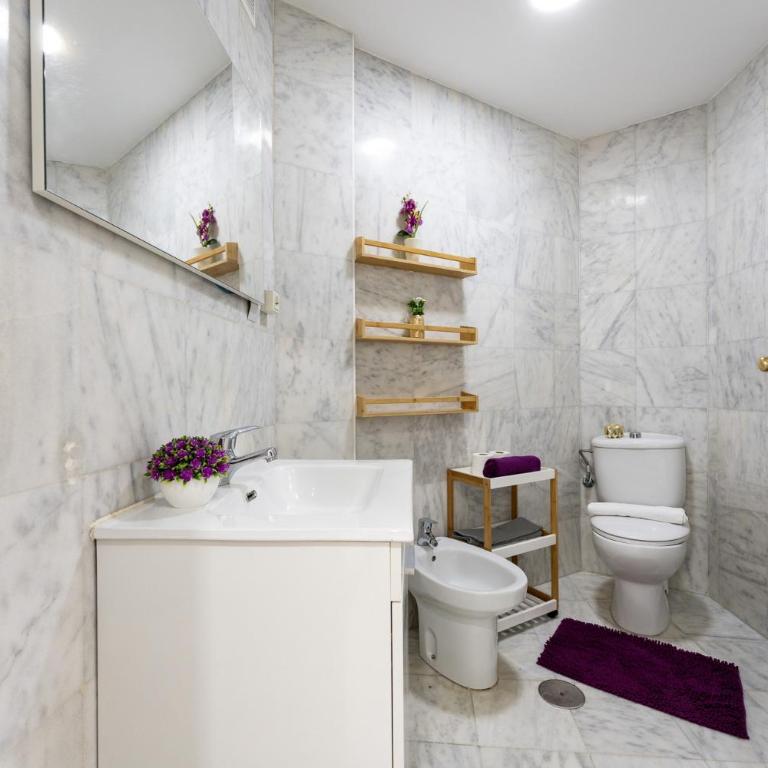 MalagaSuite Downtown Apartment Torremolinos - Apartamento con terraza - 17