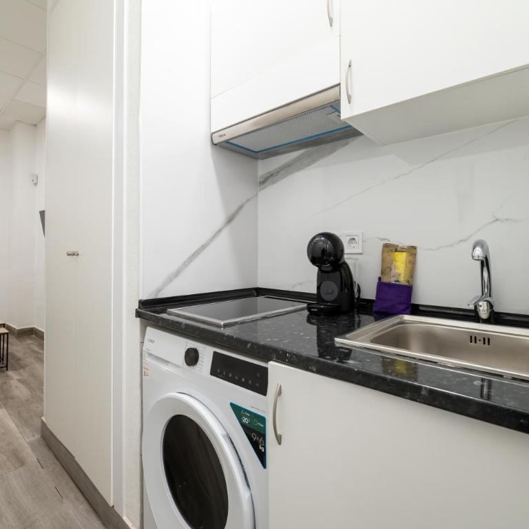City Soft Urban Space Madrid - One-Bedroom Apartment - 7