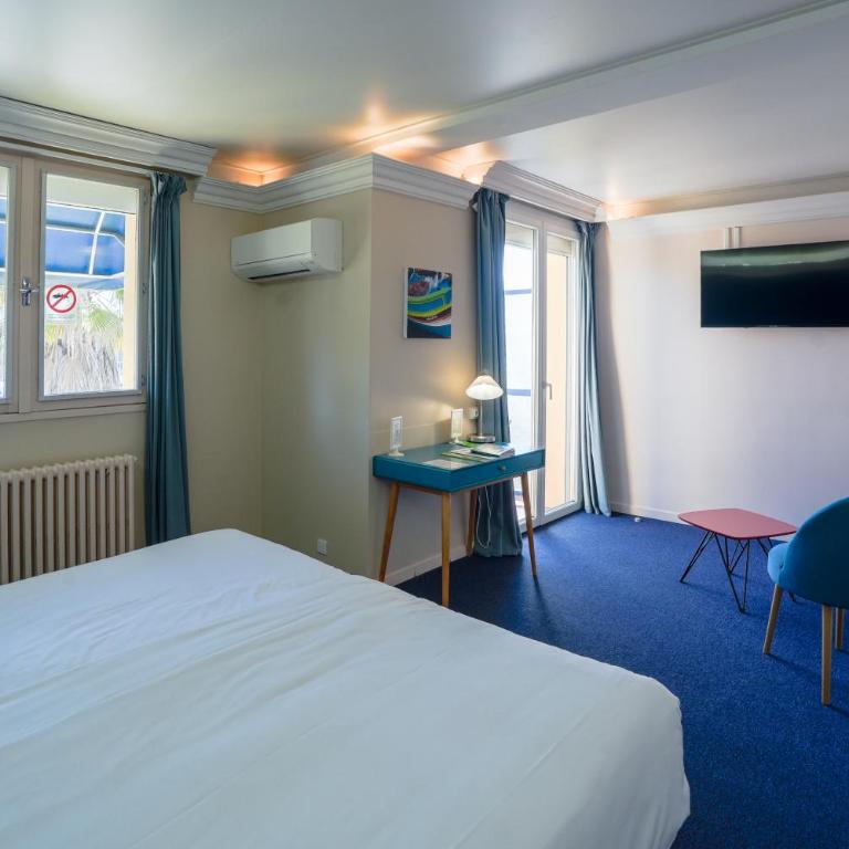 Hotel AMERIQUE - Chambre Double ou Lits Jumeaux Supérieure avec Vue sur Ville - 2