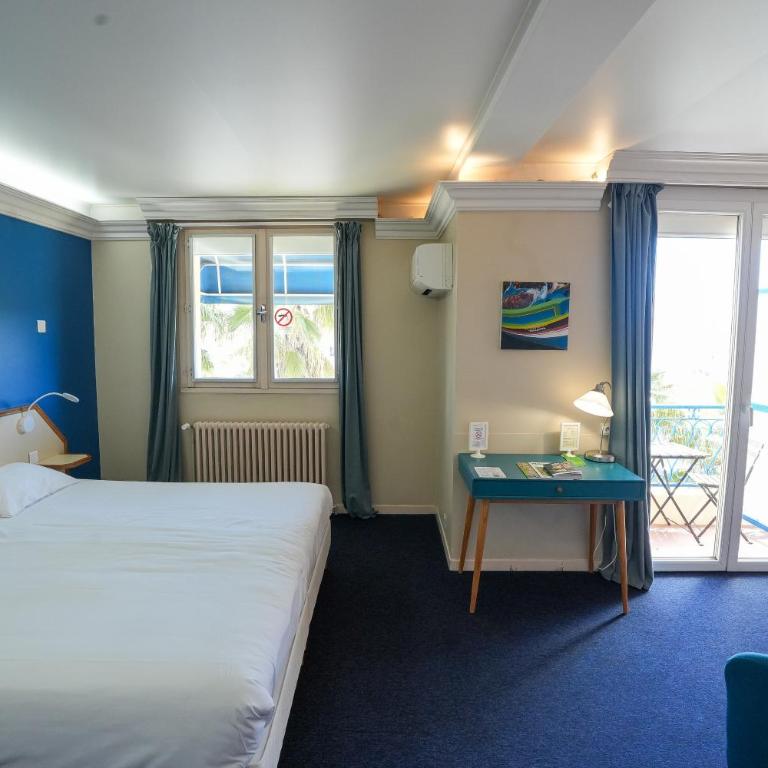 Hotel AMERIQUE - Chambre Double ou Lits Jumeaux Supérieure avec Vue sur Ville - 3