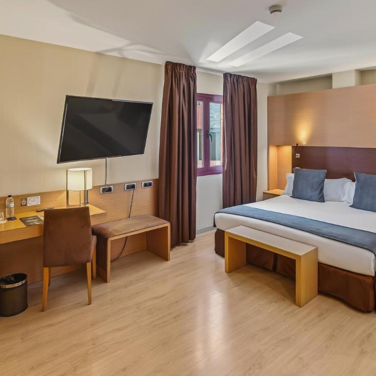 Wuau! Hotel Galanthus & Spa - Habitación Triple Premium - 2