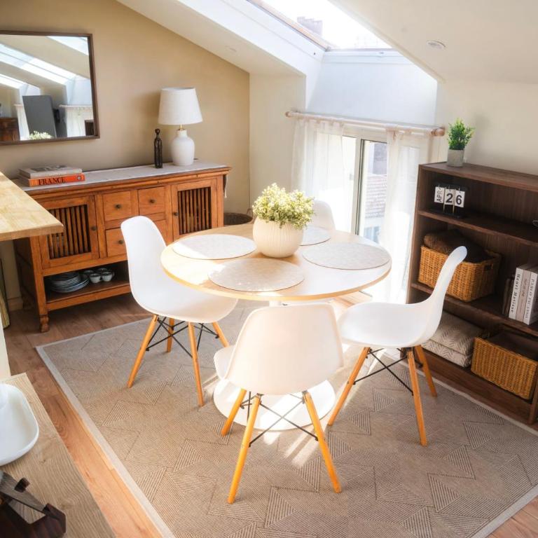 Appartement à Cannes vue sur les toits et ciel - Appartement - 6