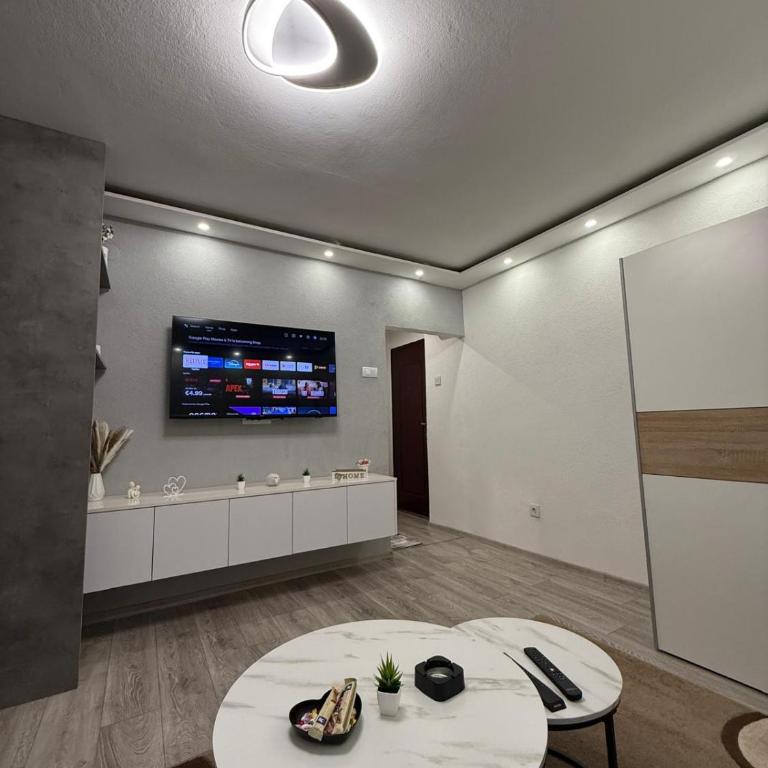2A Apartment - One-Bedroom Apartment - 1