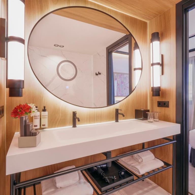 H10 Tribeca - Habitación doble Executive con sofá cama - 1 o 2 camas (2+1) - 6