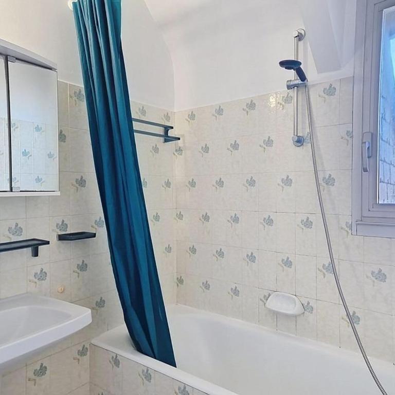 Quiberon - 2 Pièces + Mezzanine avec 2 Balcons, Parking, Près de la Mer - FR-1-478-125 - Apartment (5 Erwachsene) - 8