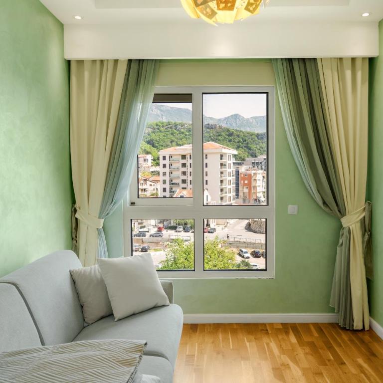 Sea Shine - Three-Bedroom Superior Apartment - 19