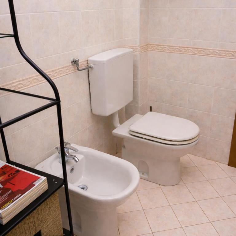 Sant'Isaia Comfort Apartment - Appartamento con 2 Camere da Letto - 10