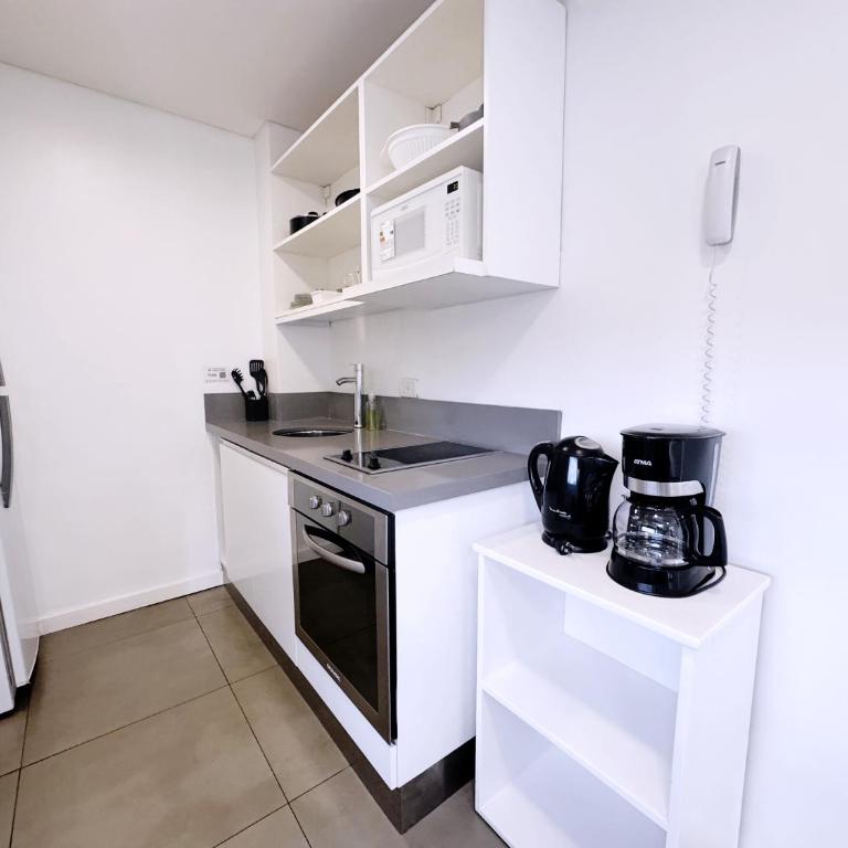 Wehome Buenos Aires - Three-Bedroom Apartment - 8