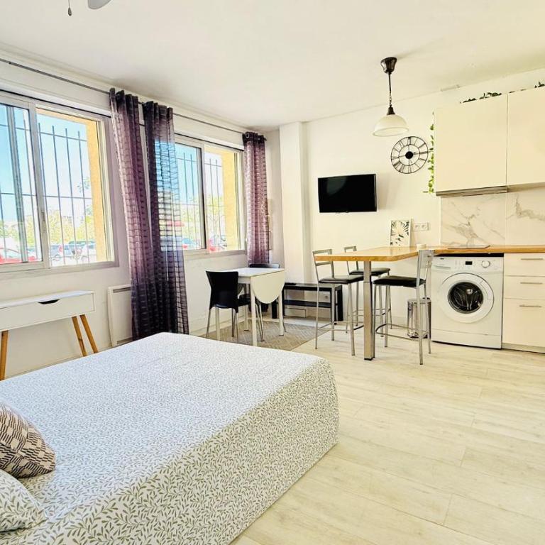 50m Plage - T2 Climatisés, Studio & Wifi - Studio - 1