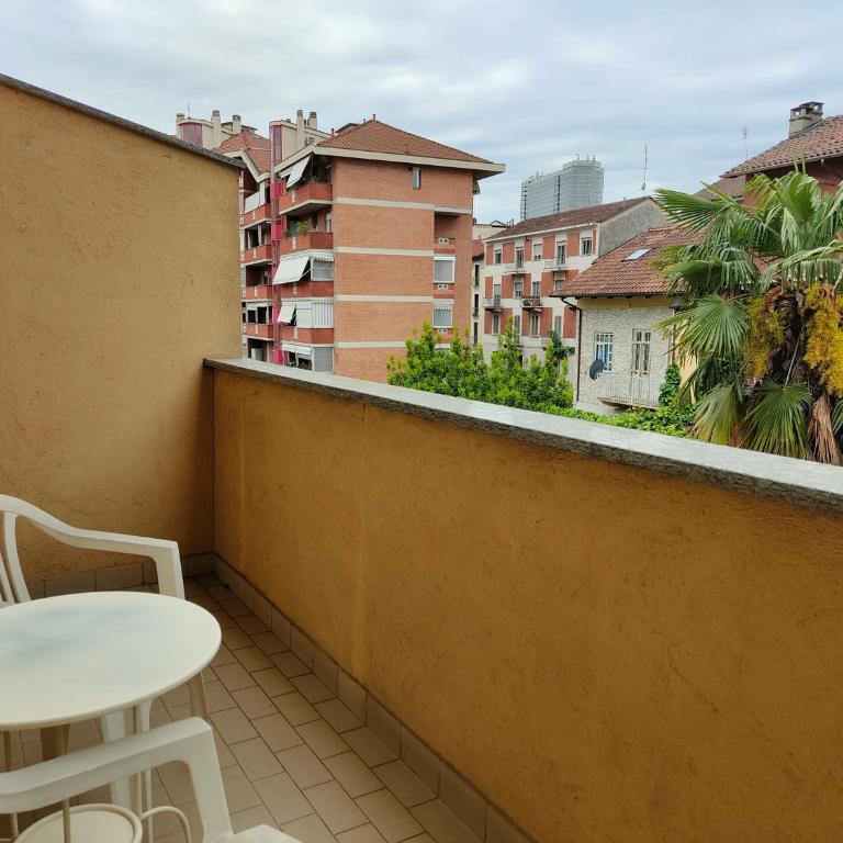 Torino Guest House - Camera Familiare - 6