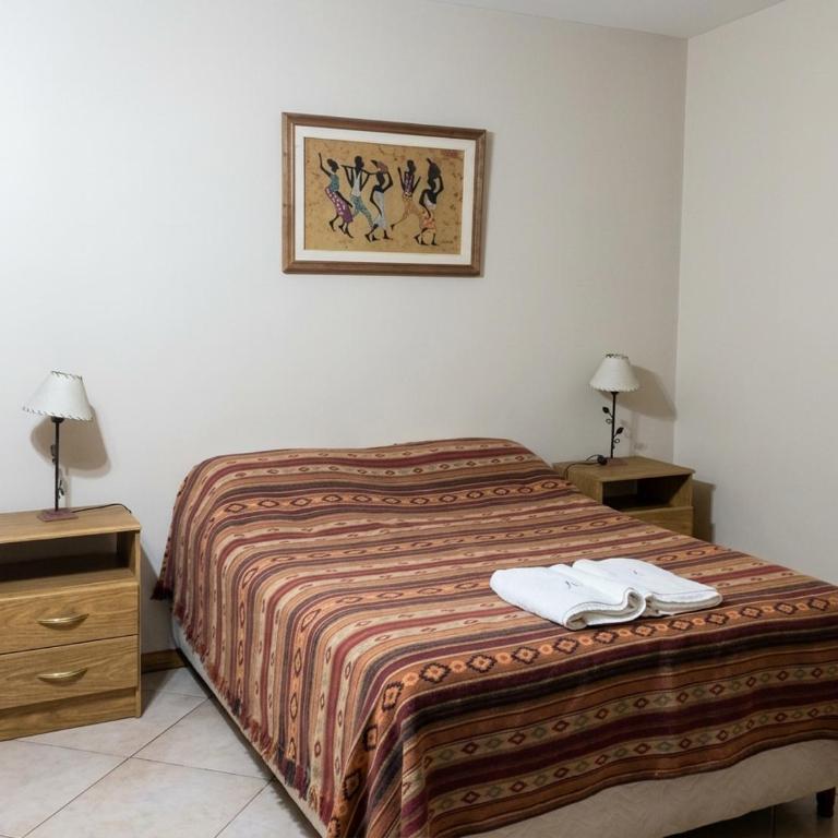Dpto Céntrico en el corazón de Mendoza - Four-Bedroom Apartment - 5