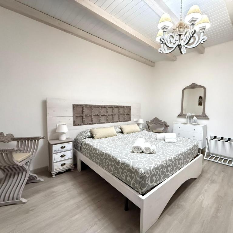 Sicilia Meraviglia B&B - Camera Matrimoniale con Bagno Privato - 1