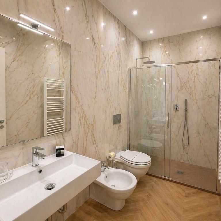 Puccini Luxury Rooms - Camera Tripla - 4