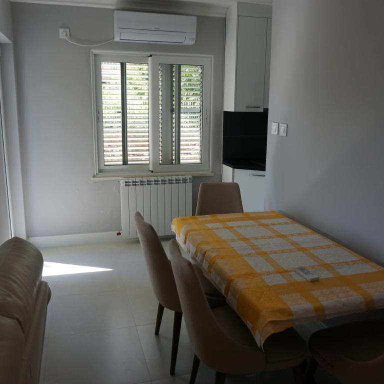 Dvosoban apartman sa pogledom - Trebinje - Two-Bedroom Apartment - 6