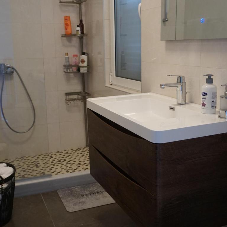 Dvosoban apartman sa pogledom - Trebinje - Two-Bedroom Apartment - 16