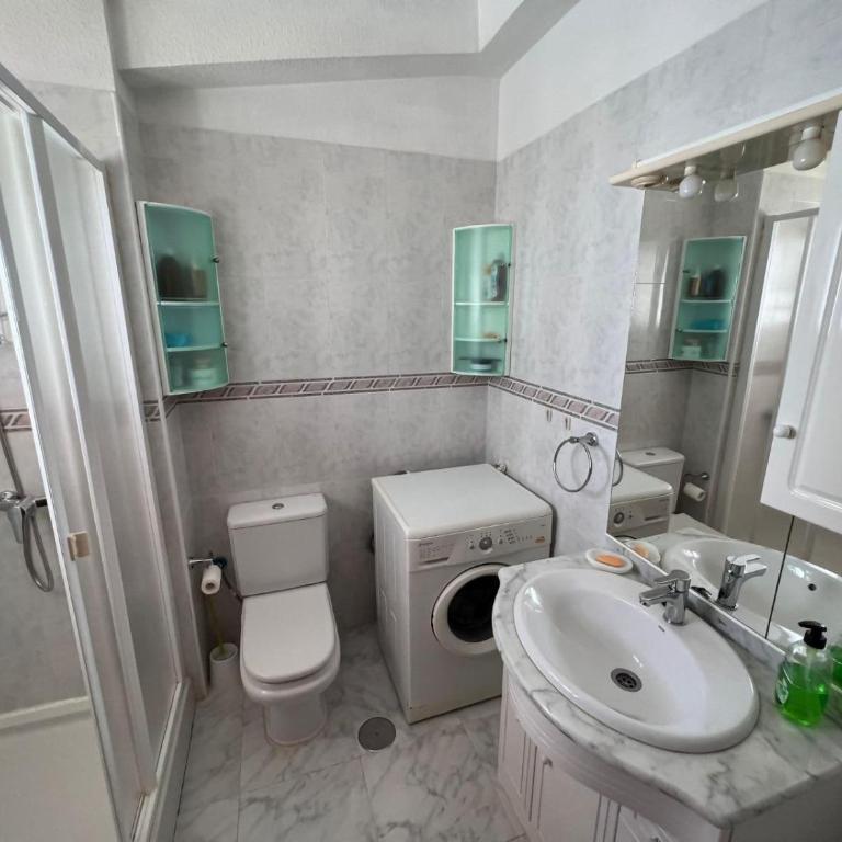 Vista Mar y piscina climatizada - Apartamento con vistas al mar - 12