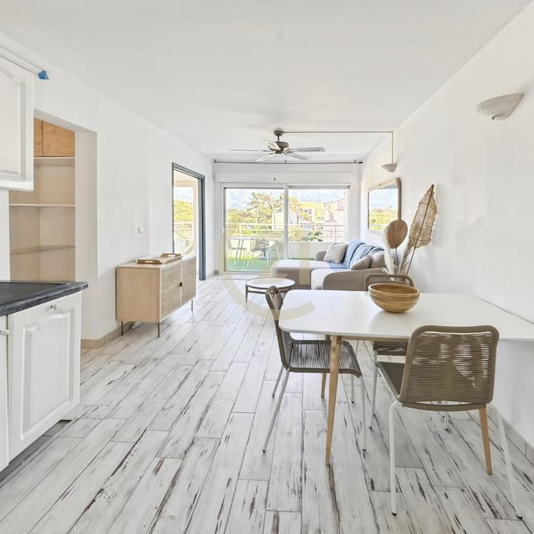 Saint-Philippe T3 with ocean view, terrace, beach within walking distance - Apartment mit 2 Schlafzimmern - 11