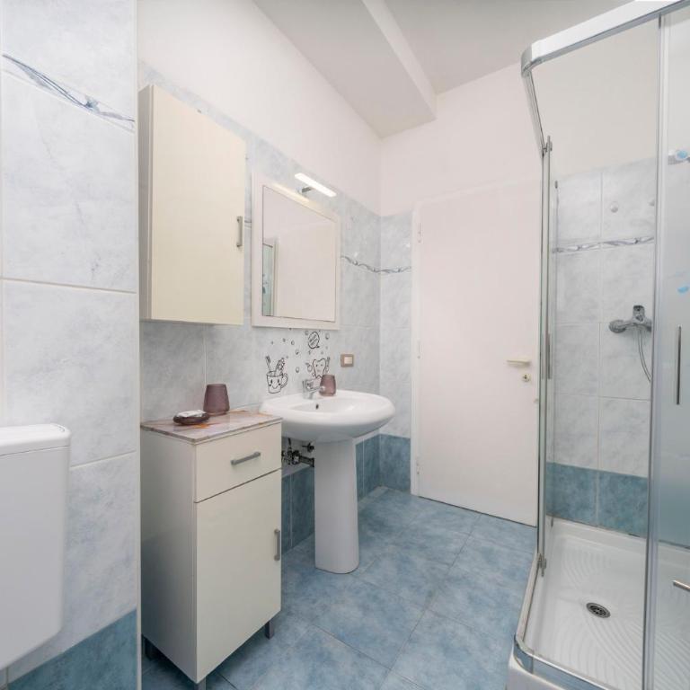 GuestHost - Carnia Urban Apartment Udine - Appartamento con 2 Camere da Letto - 18