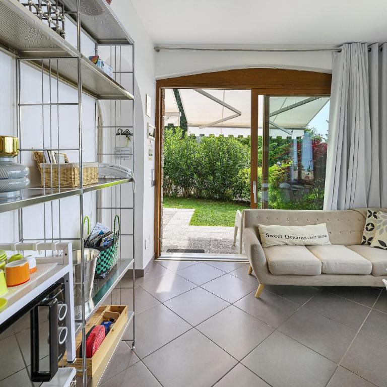Residence La Mignon Oleandri - Two-Bedroom Deluxe Apartment with Garden View - 7