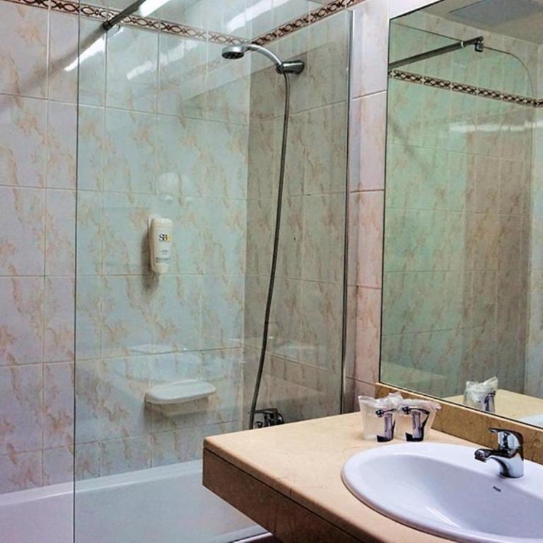 MONEA Royal Monica - Habitación Doble con vistas al mar (1 adulto) - 3