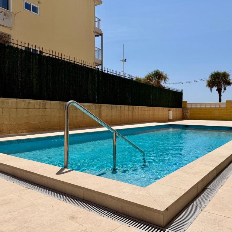 Beachfront Apartment for 6, 3 Bathrooms, Levante Beach - Two-Bedroom Apartment - 23