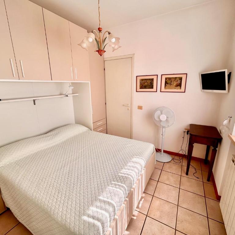 BILO BELVEDERE SX - Bilocale con giardino, wifi e vista mare - Appartamento con 1 Camera da Letto - 13