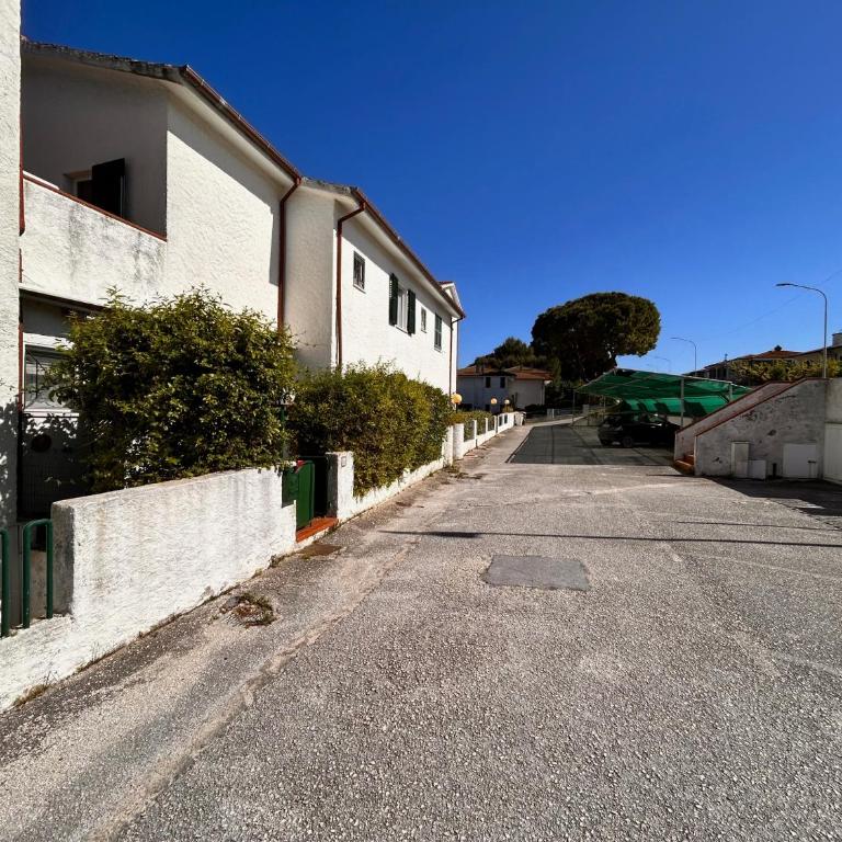 BILO BELVEDERE SX - Bilocale con giardino, wifi e vista mare - Appartamento con 1 Camera da Letto - 21