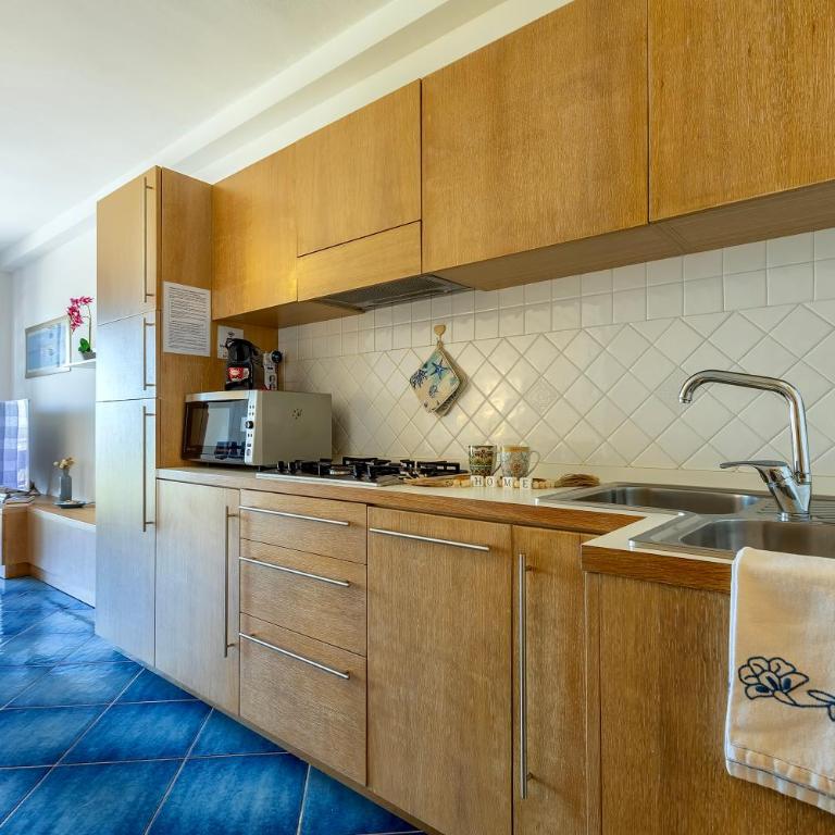 Exclusive on the beach - Two-Bedroom Apartment - 13