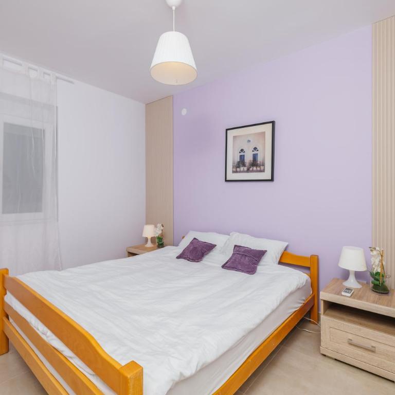Apartments Giardino Mediterraneo - Two-Bedroom Apartment with Balcony and Terrace - 6
