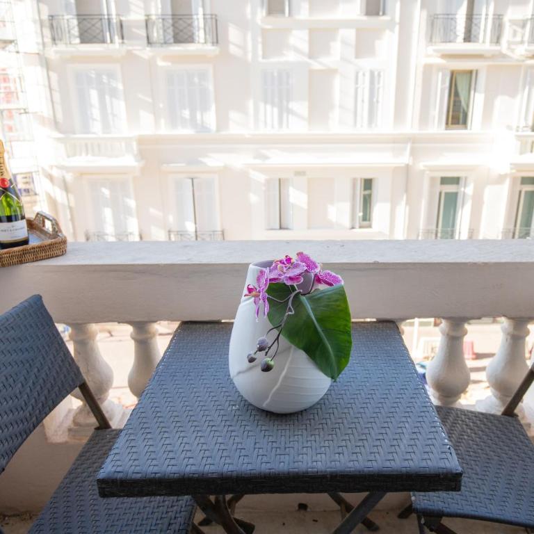 Palais Miramar apartment with sea view on La Croisette - Appartement 1 Chambre avec Balcon et Vue sur Mer - 21