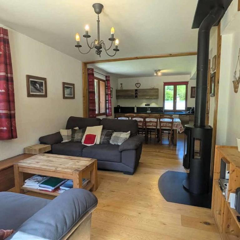 Chalet 3* à Arêches, 100m², 8 pers, 4 ch, Pied des Pistes, Cheminée, Terrasse, Wifi - FR-1-342-246 - Chalet (8 Adults) - 6