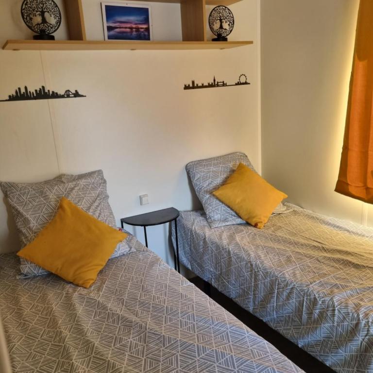 Camping L' Arlesienne - Mobile Home - 4