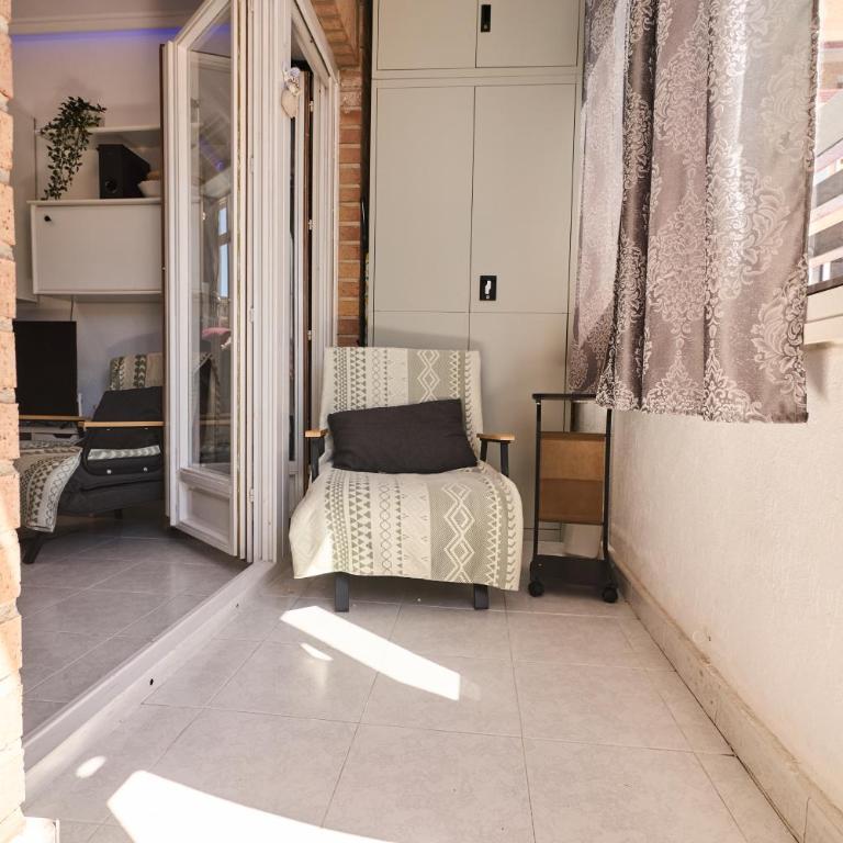 039 City Retreat - Alicante Holiday - Apartamento con balcón - 14