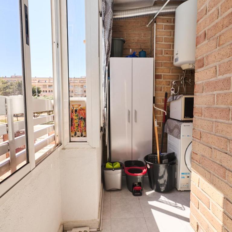 039 City Retreat - Alicante Holiday - Apartamento con balcón - 8