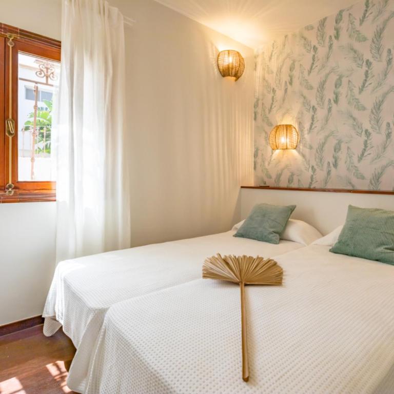 Villa Bay Beachfront Corralejo By Holidays Home - Three-Bedroom Villa - 20