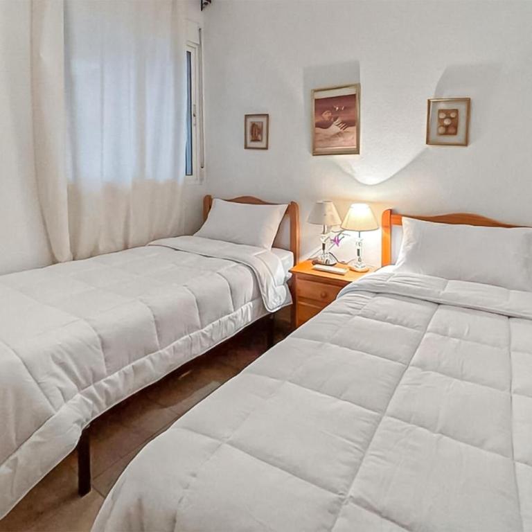 Torrevieja - Apartamento de 2 dormitorios con balcón - 12
