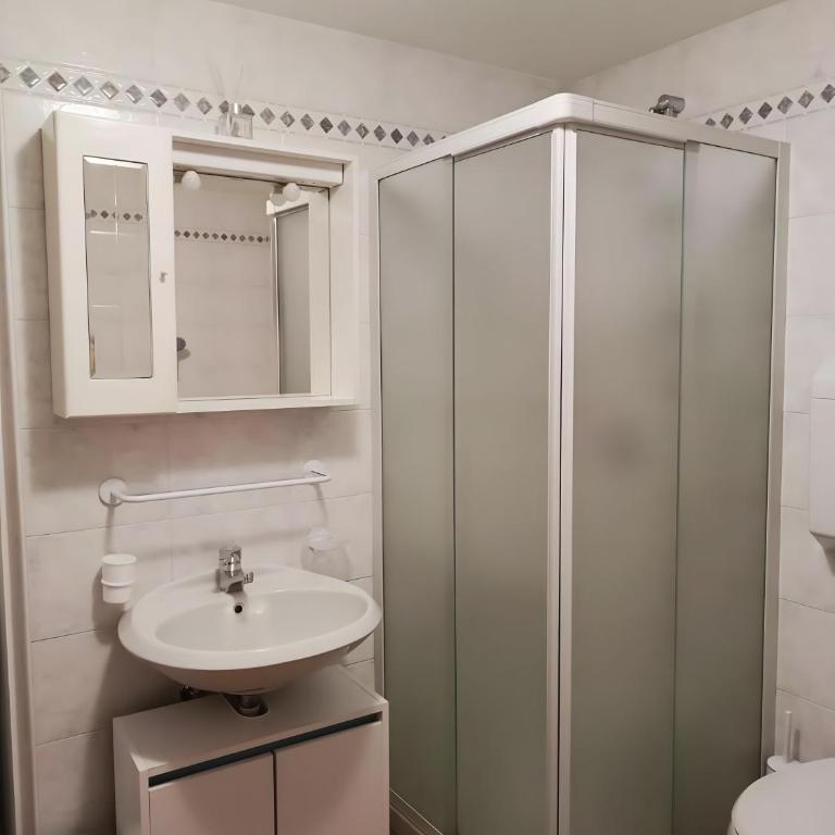Chalet Sever - Appartamento con 2 Camere da Letto e con Vista Montagna - 36