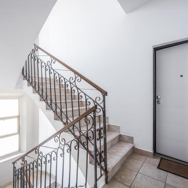 Trilocale con terrazzo - Appartamento con 3 Camere da Letto - 3