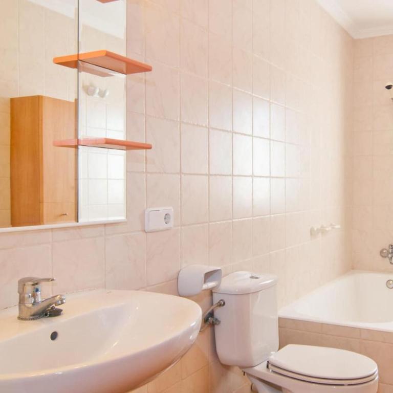 Sa Palmaria Dos - Four-Bedroom Vacation Home - 23