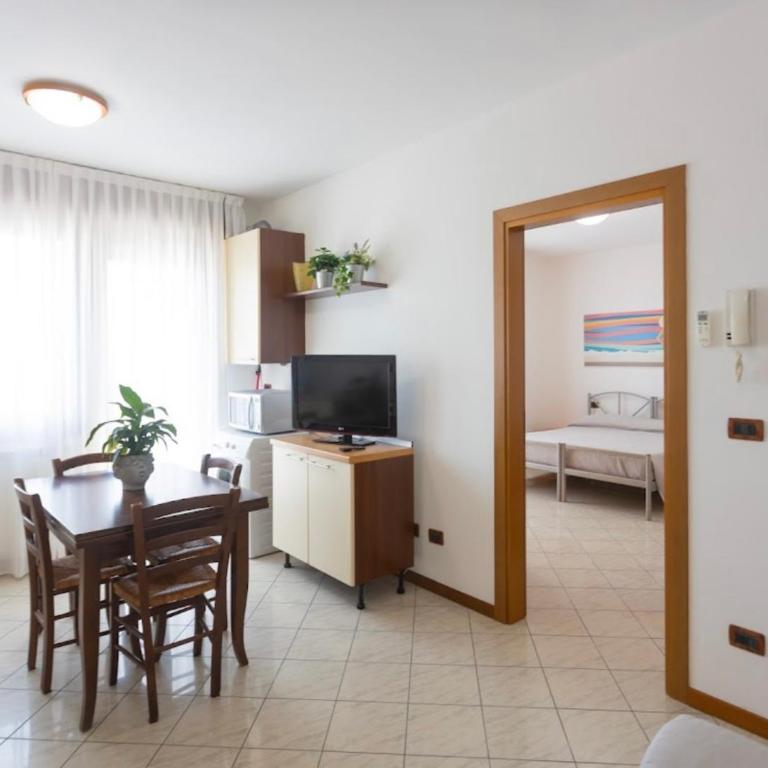 Anna Residence 1 - Appartamento con 2 Camere da Letto - 7
