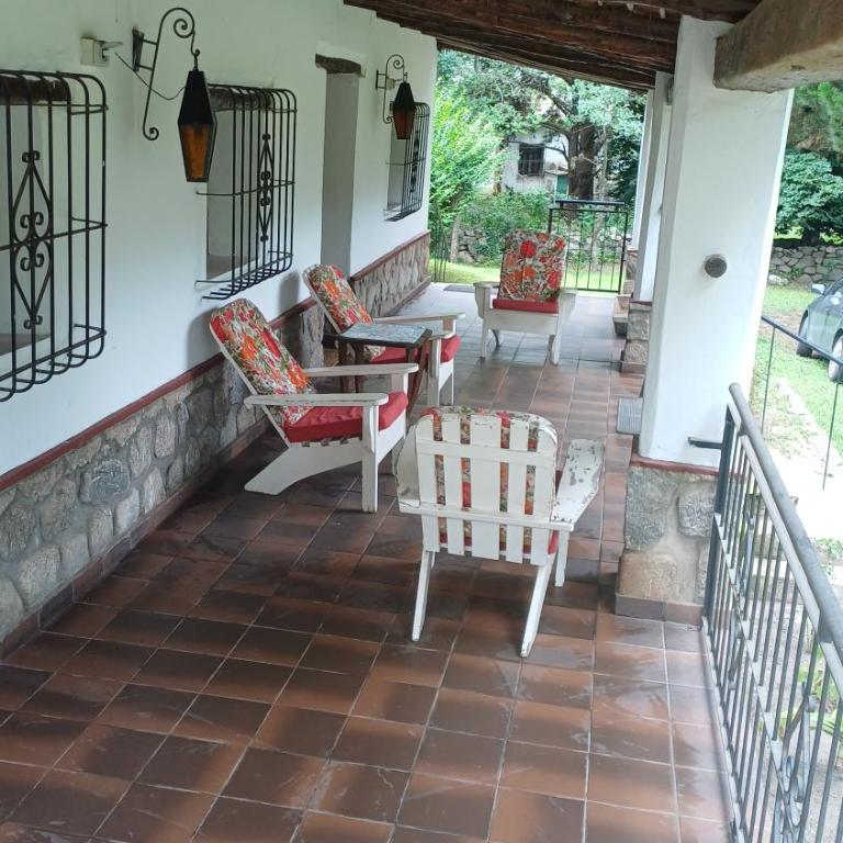 La Arcadia - Three-Bedroom House - 31