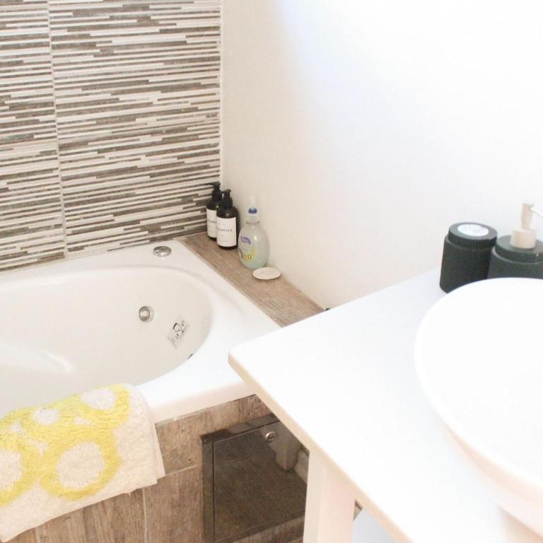 PUERTO NEVADO Box 4 en la base del Cerro catedral a 500 metros de los medios de elevación - Apartamento de 1 dormitorio - 5
