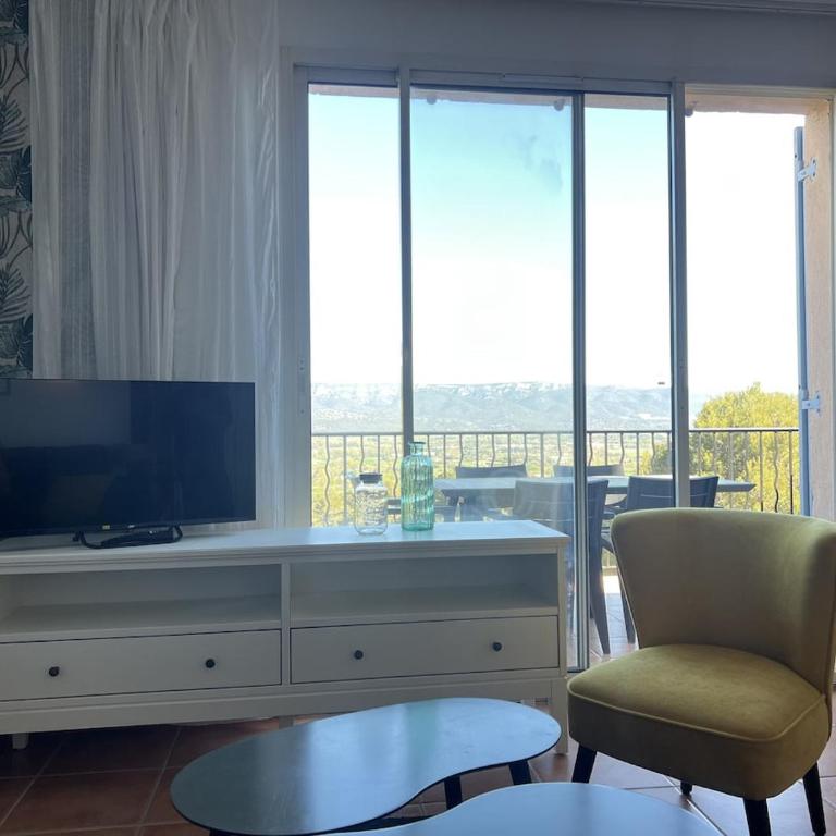 Appartement l 4 per l Piscine l Terrasse l Golf l Luberon - Appartement 1 Chambre - 2