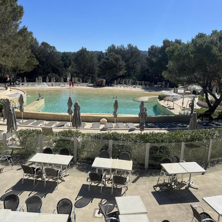 Appartement l 4 per l Piscine l Terrasse l Golf l Luberon - Appartement 1 Chambre - 1
