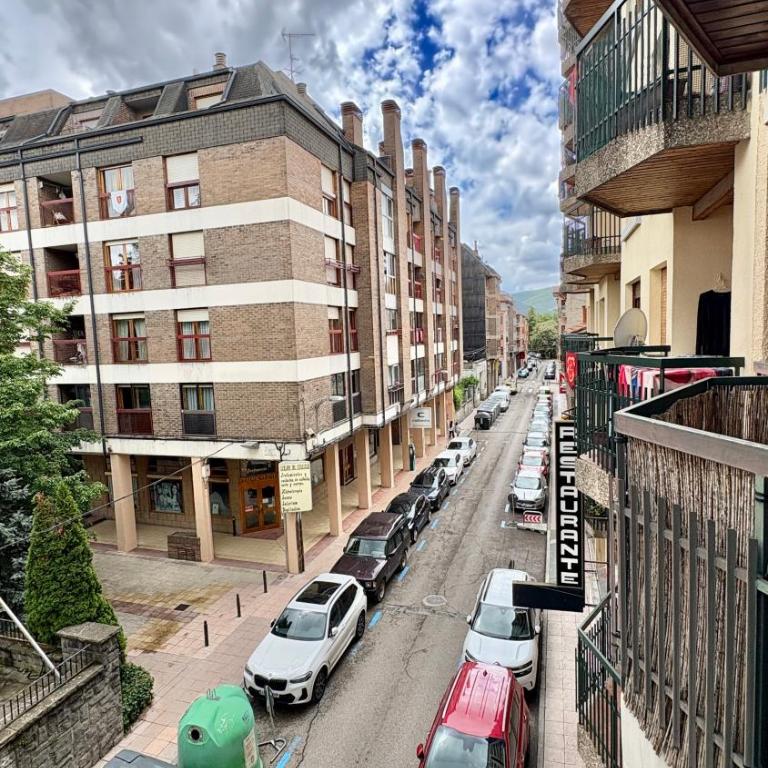 Jaca Centrum - Apartment - 13