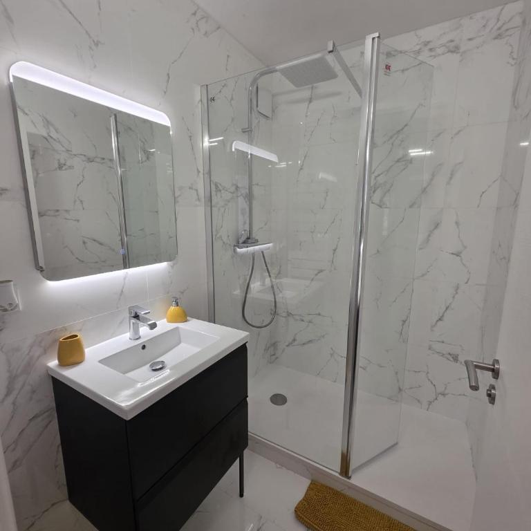 Lac de maine - 75m2 refait a neuf - Appartement 2 Chambres - 3